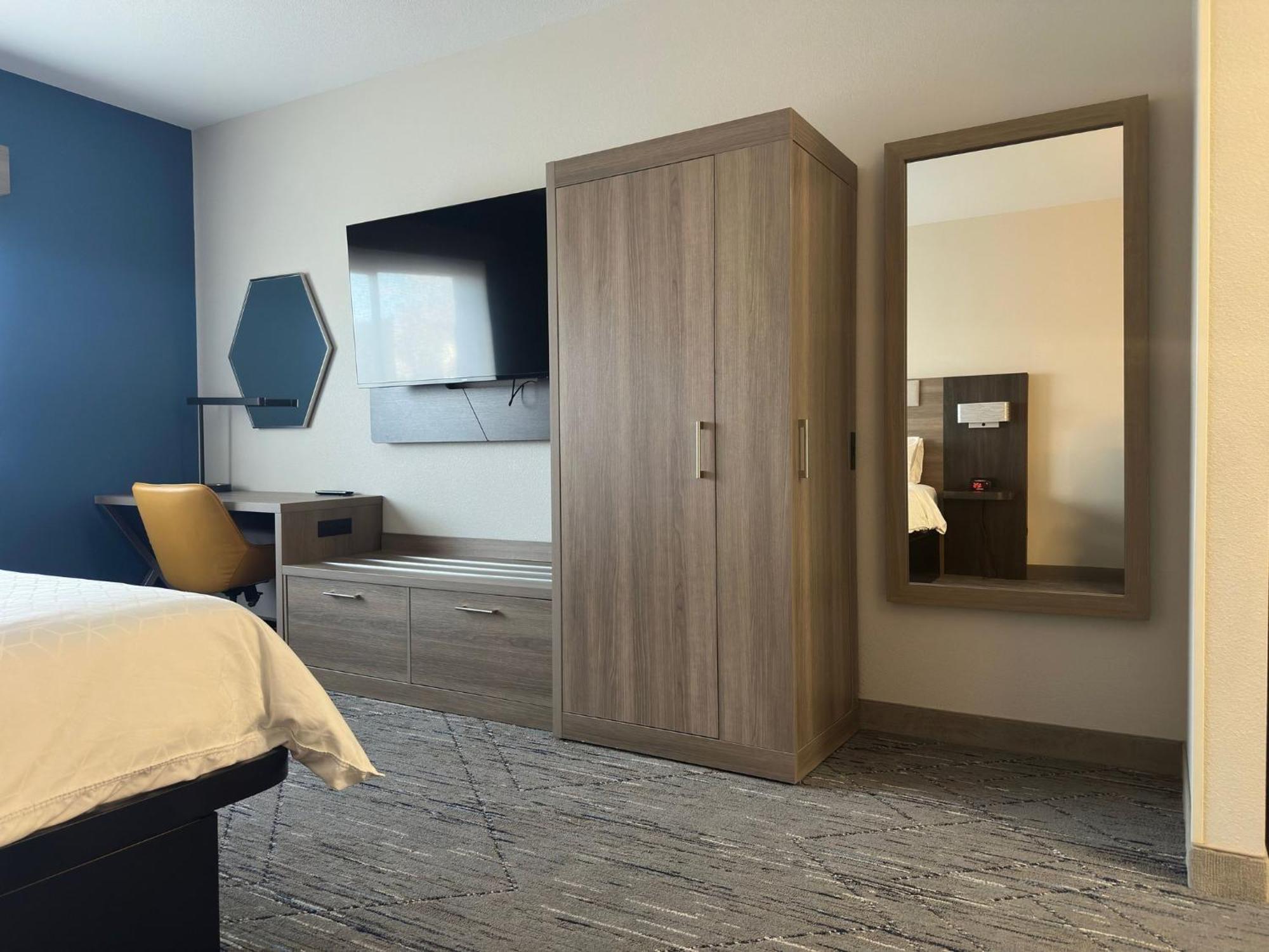 Express By Ihg Fallon