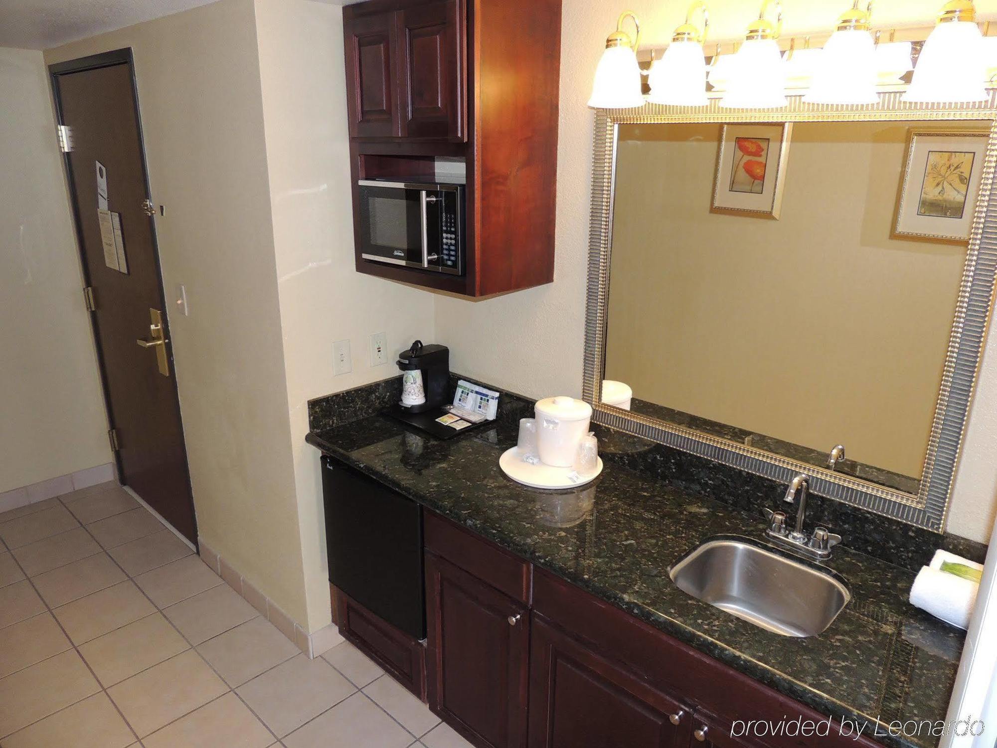 Hotel Express By Ihg